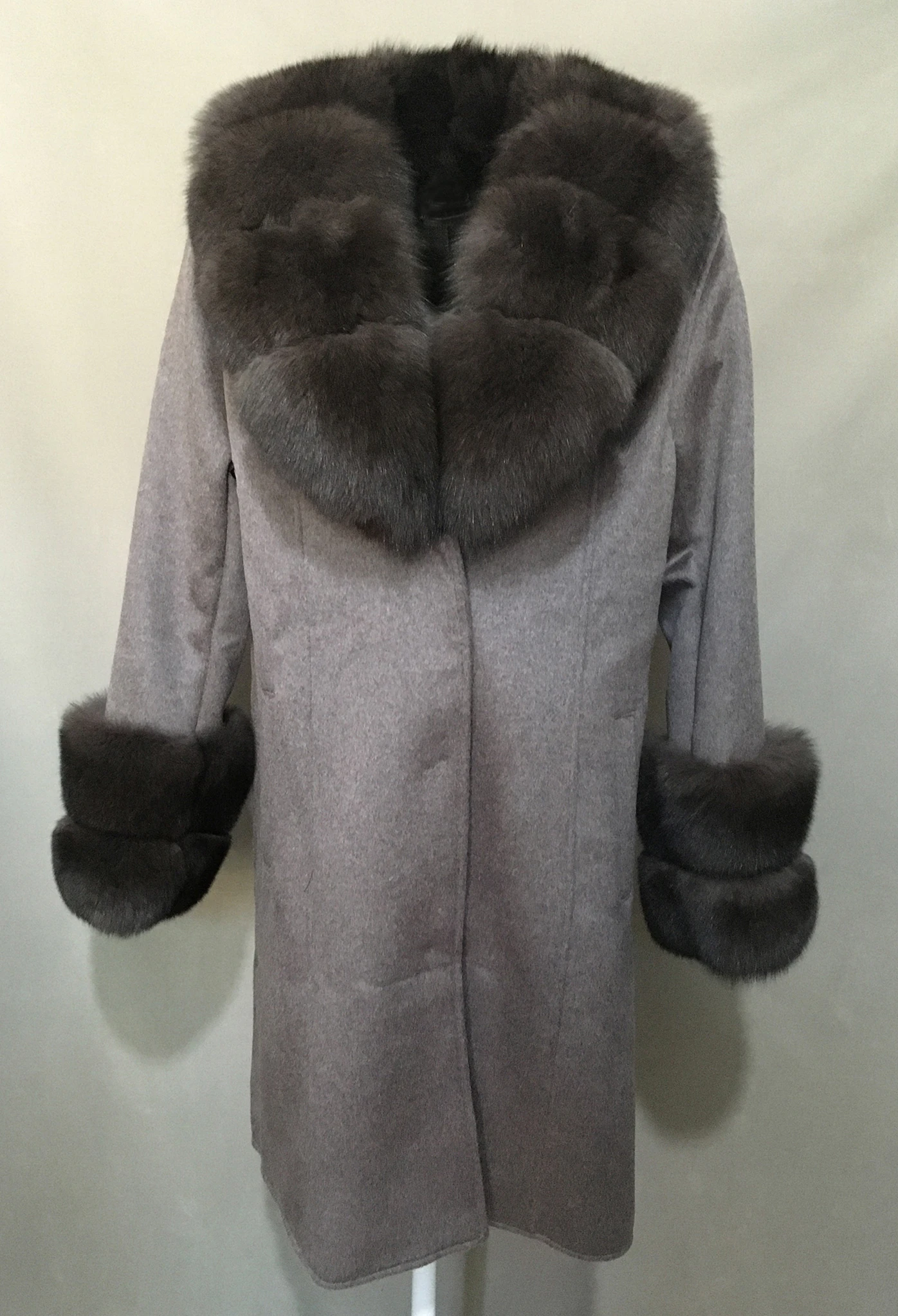 เสื้อโค้ทขนสุนัขจิ้งจอกมีปกสำหรับผู้หญิง สไตล์ยาว ขนแท้ 100% ผ้าขนสัตว์ เสื้อคลุมกันหนาว 210903