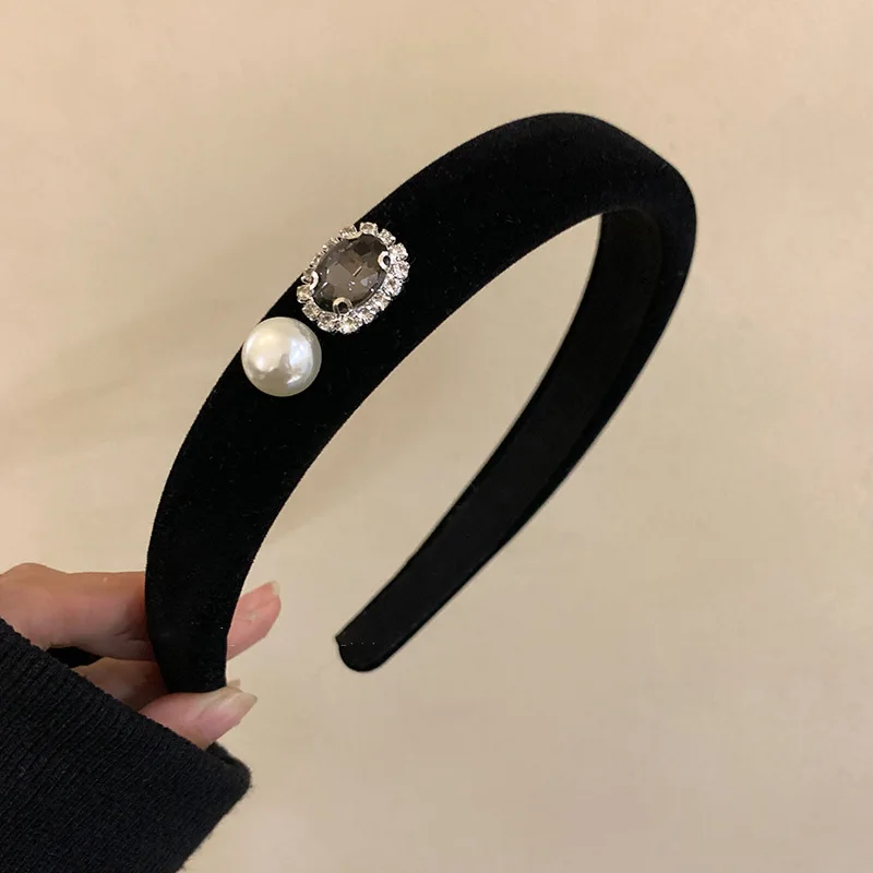 Rose Black Velvet Hair Bands For Women Classic Popular Korea Design Camellia Pearl Ribbon Headdress Head Wrap Headband Wholesale