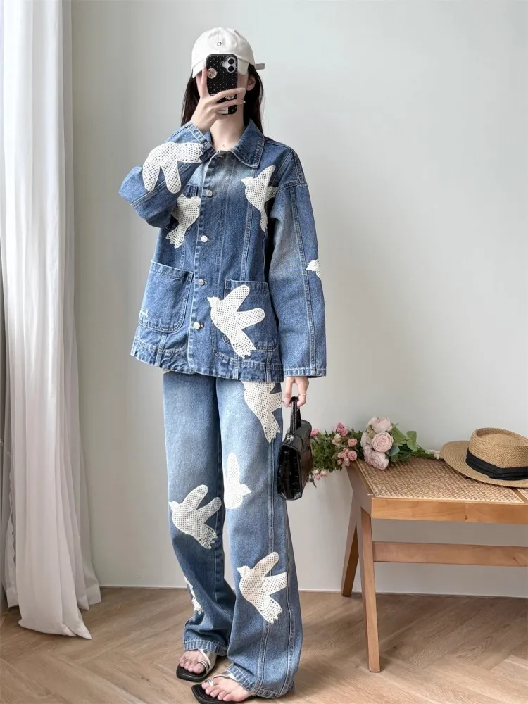 Conjunto de dos piezas de chaqueta vaquera para mujer con cuello vuelto y apliques de diseño de pájaro Retro, trajes con bolsillo, pantalones vaqueros informales rectos de longitud completa