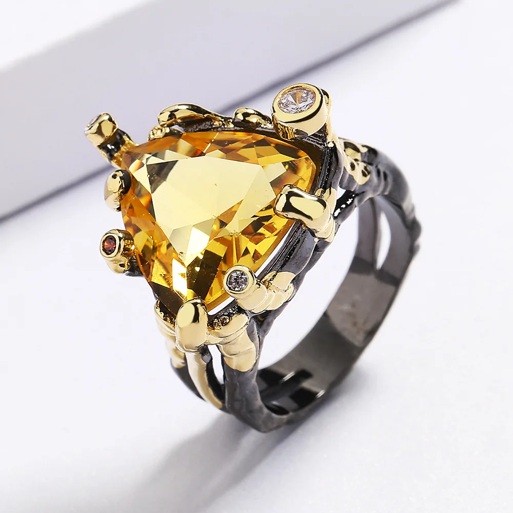 Women's Exaggerated Yellow Zircon Triangle Ring