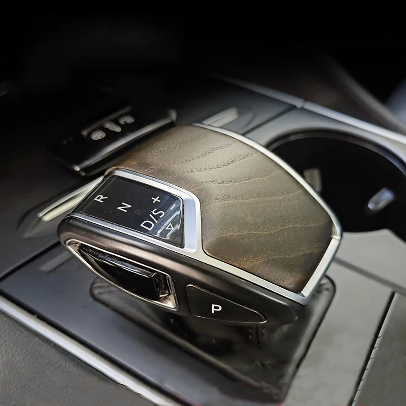 

For Volkswagen Touareg MK4 CR 2019 2020-2024 car parts real wood carbon fiber handle shift knob decoration