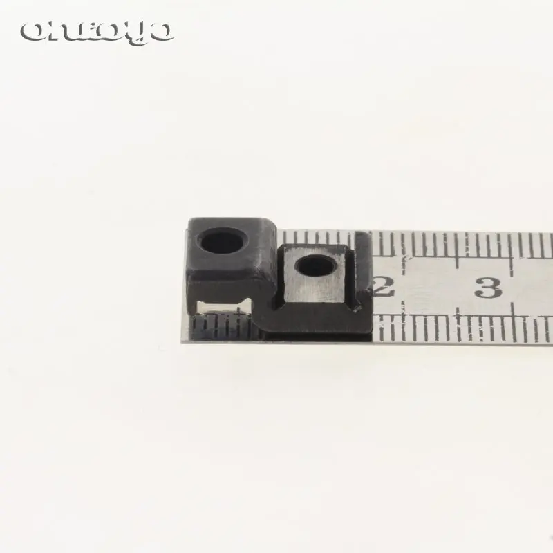 Industrial Overlock Sewing Machine Spare Parts For SIRUBA 747 four-thread Sewing Machine Connector For Feed Dog KQ05