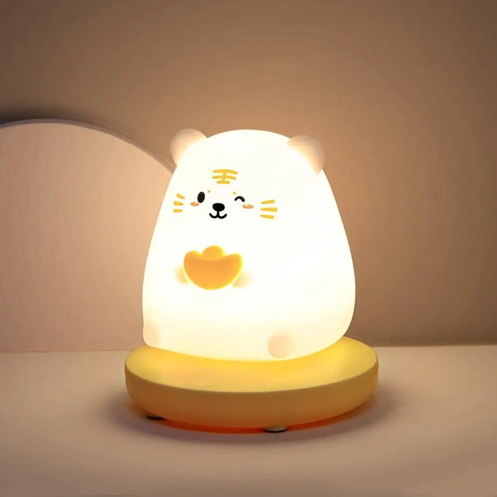 Lampu malam LED dapat diisi ulang USB untuk anak-anak, lampu hangat dekorasi kamar tidur silikon hewan Panda babi dapat diredupkan untuk hadiah anak-anak