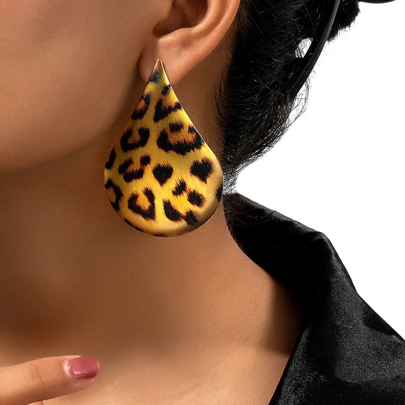 Exaggerated Punk Leopard Print Water-dropped Dangle Earring for Women Vintage Statement Geometric Earring Fashion Jewelry image 2