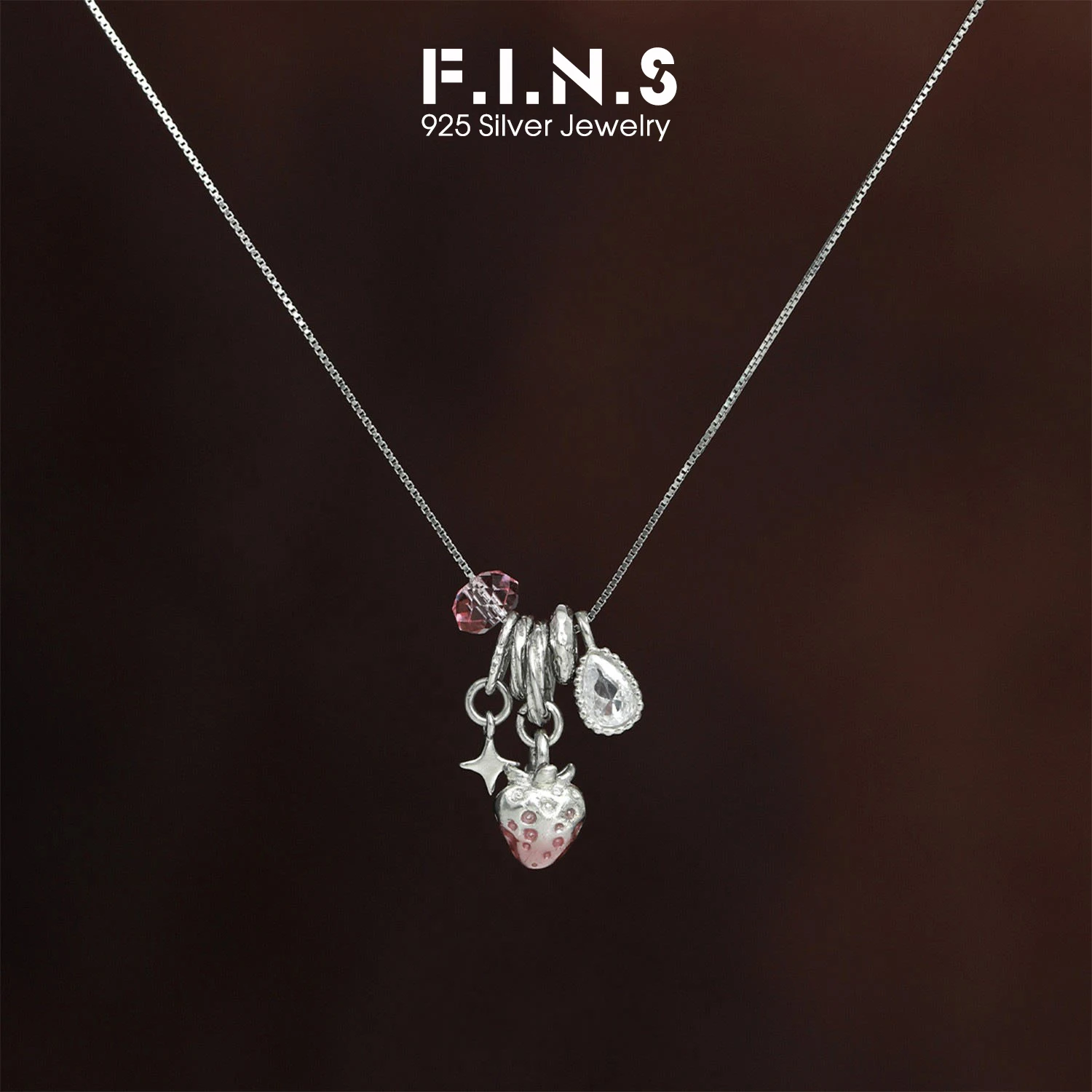 

F.I.N.S Original Sweet Cool Strawberry S925 Sterling Silver Sweet Cute Oil Drop Star Zircon Pendants Clavicle Chain Fine Jewelry