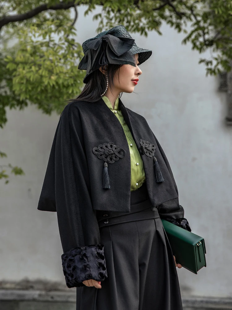 

Шерстяное пальто Ele Winter для женщин, свободного кроя, однотонное, с капюшоном, эксклюзивная модель от Interface, новинка 2025 года