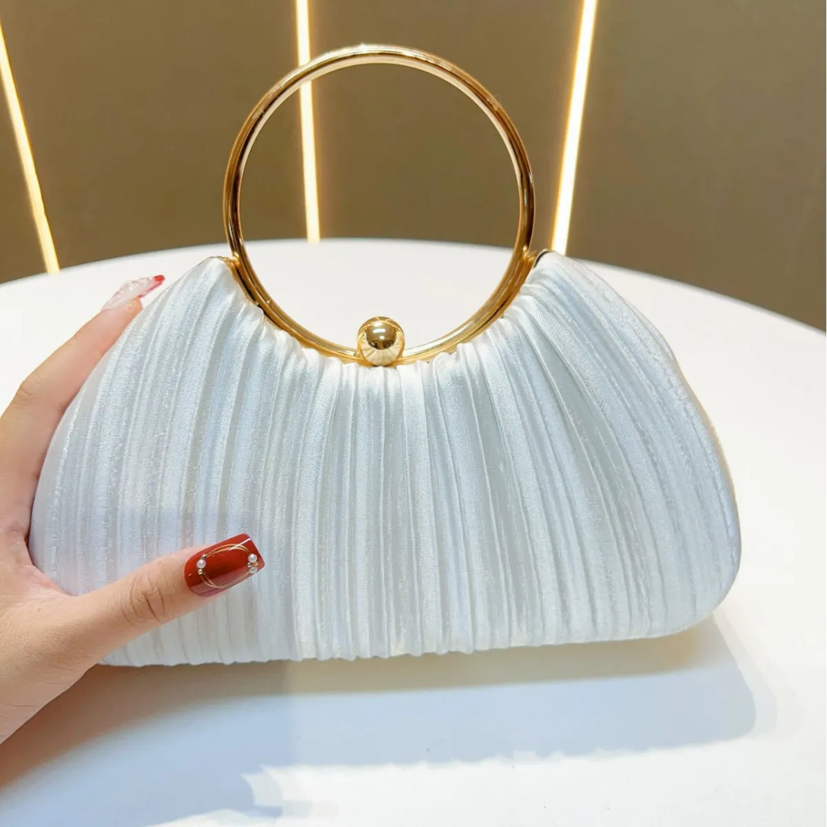 

Fashion Multicolor Women's Pleated Evening Handbag with Dress Ring Buckle for Party And Girls
