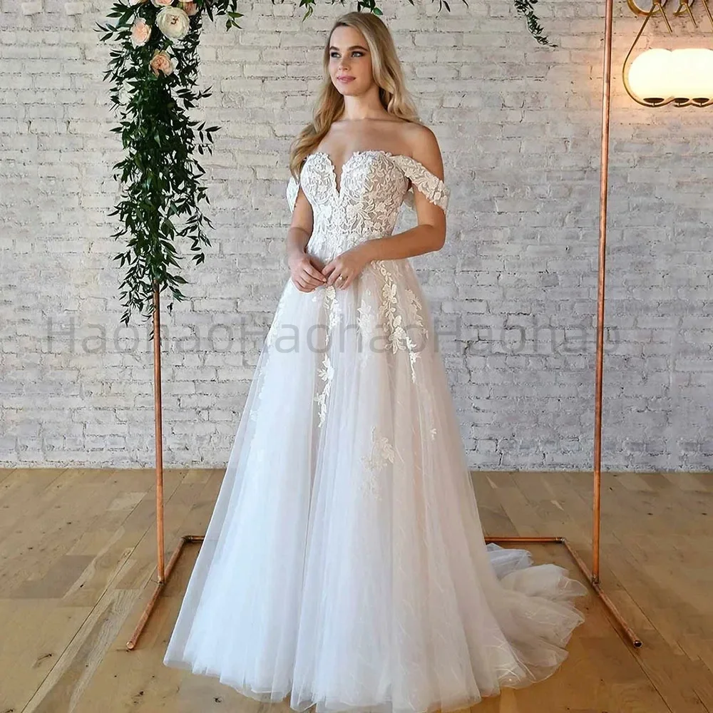 Off The Shoulder Boho Wedding Dresses For Women Appliqued Lace Princess Plus Size Brides Gown Sweet Train Wedding Gowns Custom