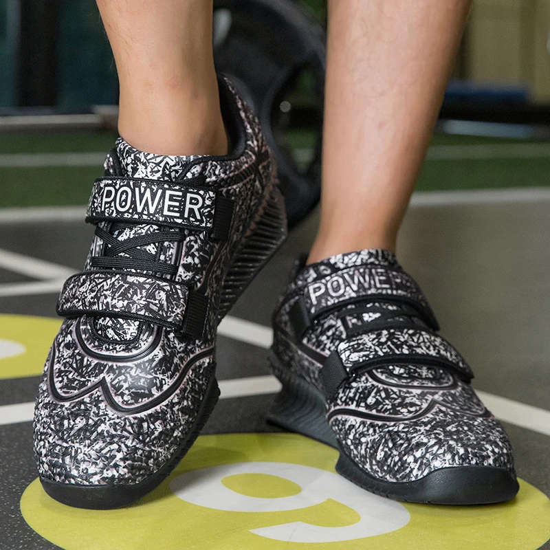 Neutral Weightlifting Shoes Squat Shoes Soft Trainers Gym Shoes Gym Sports Shoes Portable Athletic Shoes