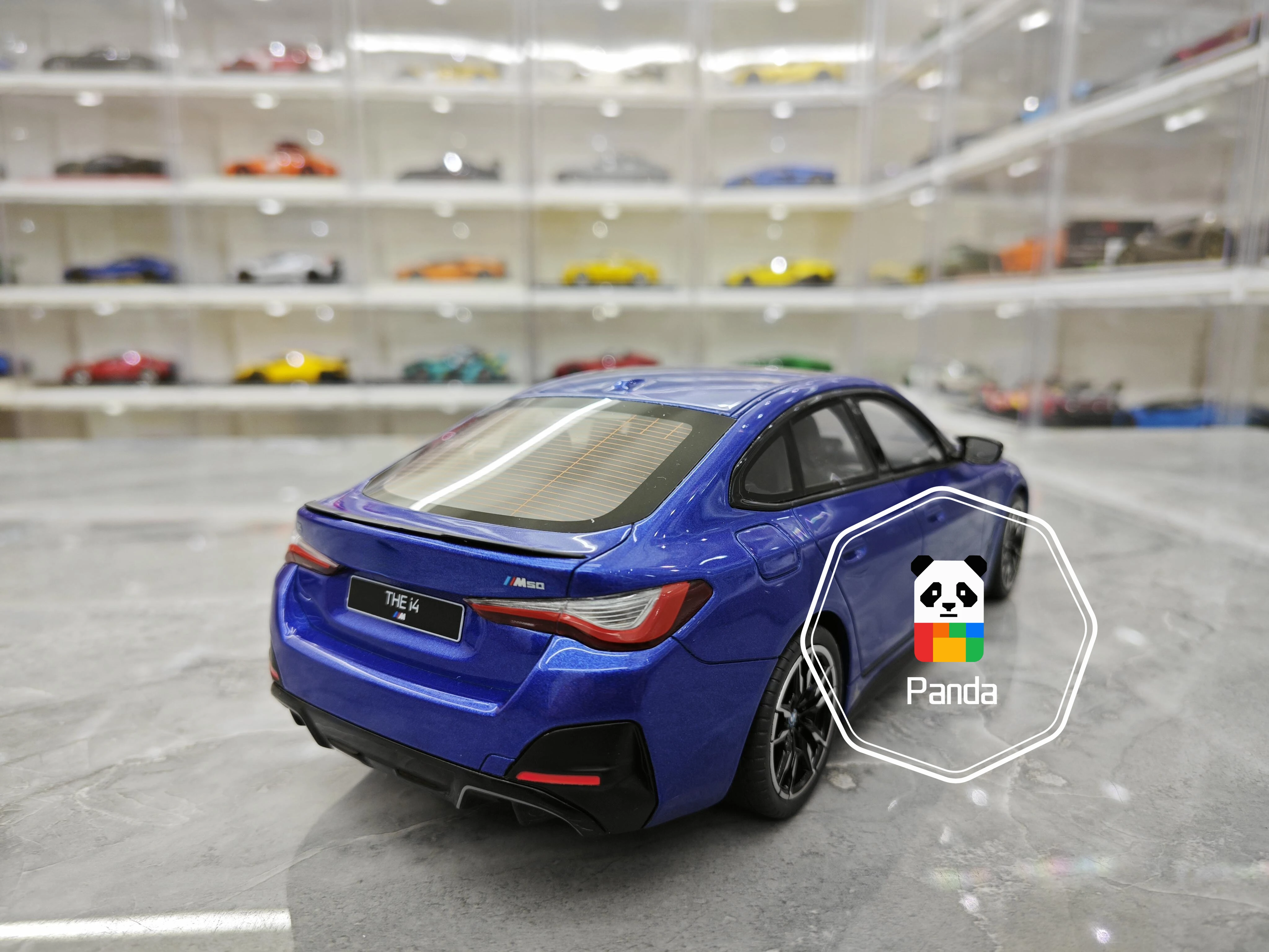 OTTO 1/18 i4 M50 Limited Edition Simulation Resin Car Model Gift Collectible Ornament Classic Static Viewing
