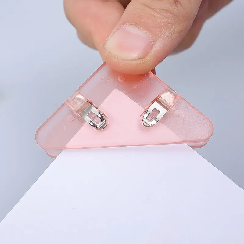5-1Pcs Colorful Triangle Corner Clips Plastic Storage Documents Organizer Acrylic Clips Translucence Paper Clip File Photo Clamp