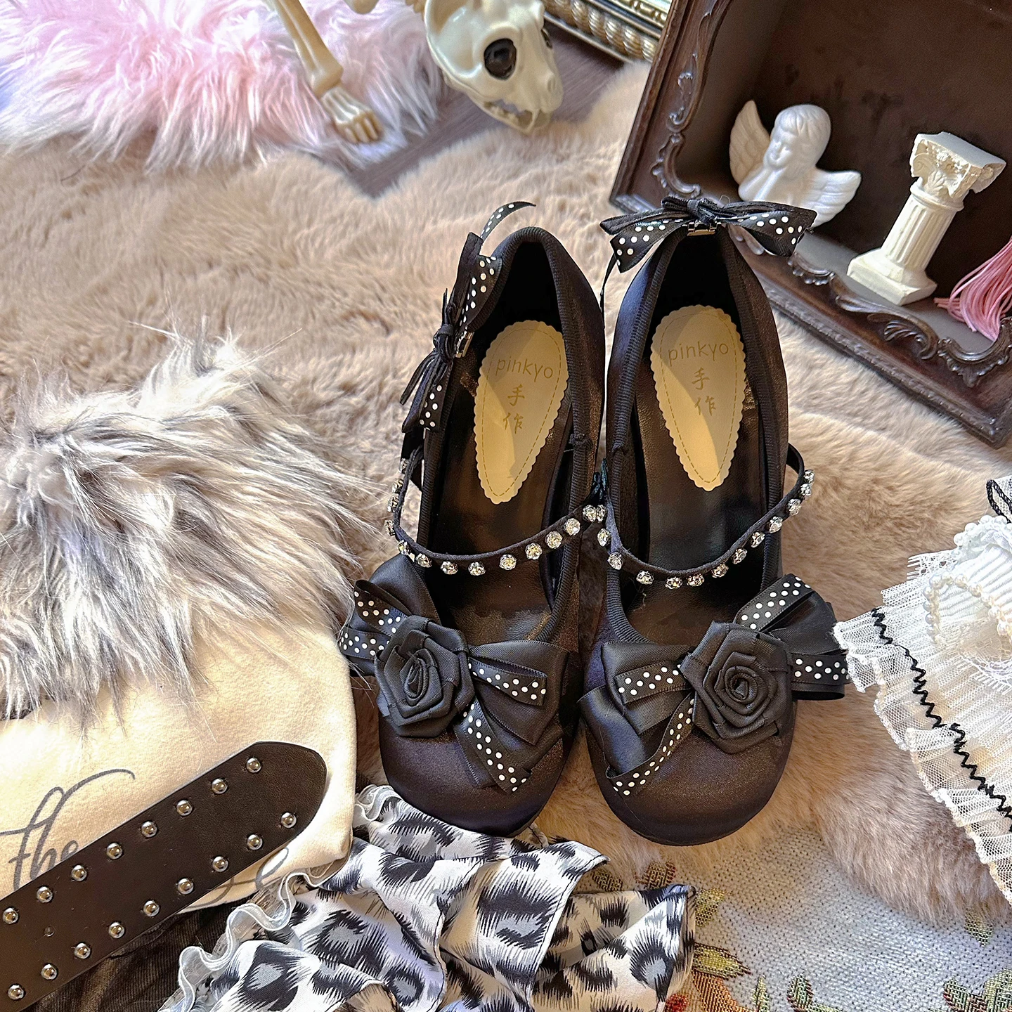 

Pinkyo Original Rose Wave Dot Rhinestone Elegant Bow Black Round Toe Shoes Lolita French Thick Heel High Heels For Women