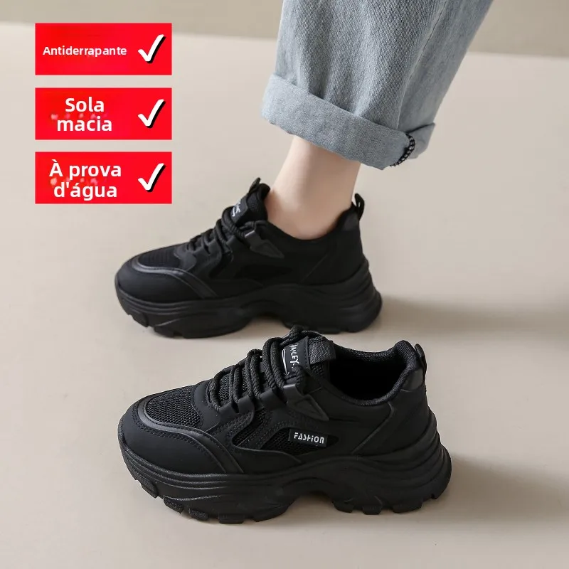 women's-soft-bottom-sports-shoes-comfortable-work-footwear-anti-slip-kitchen-shoes-dad-style-black-color-for-office-wear