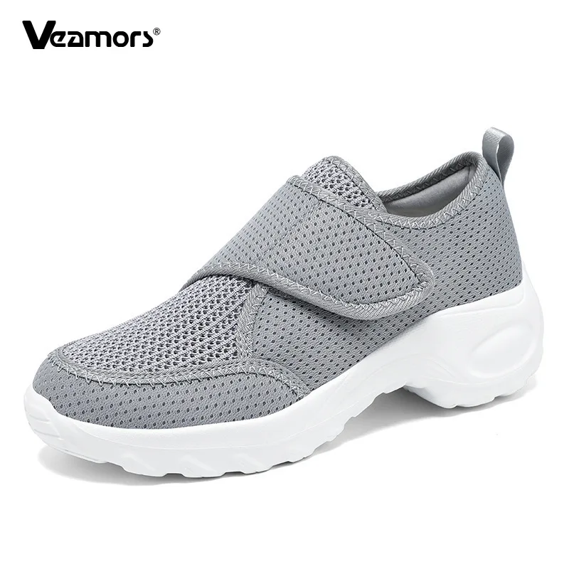 Women Wide Toe Walking Shoes Mesh Breathable Hook&Loop Casual Shoes Thick Sole Elderly Leisure Outdoor Shoes for Working Travel