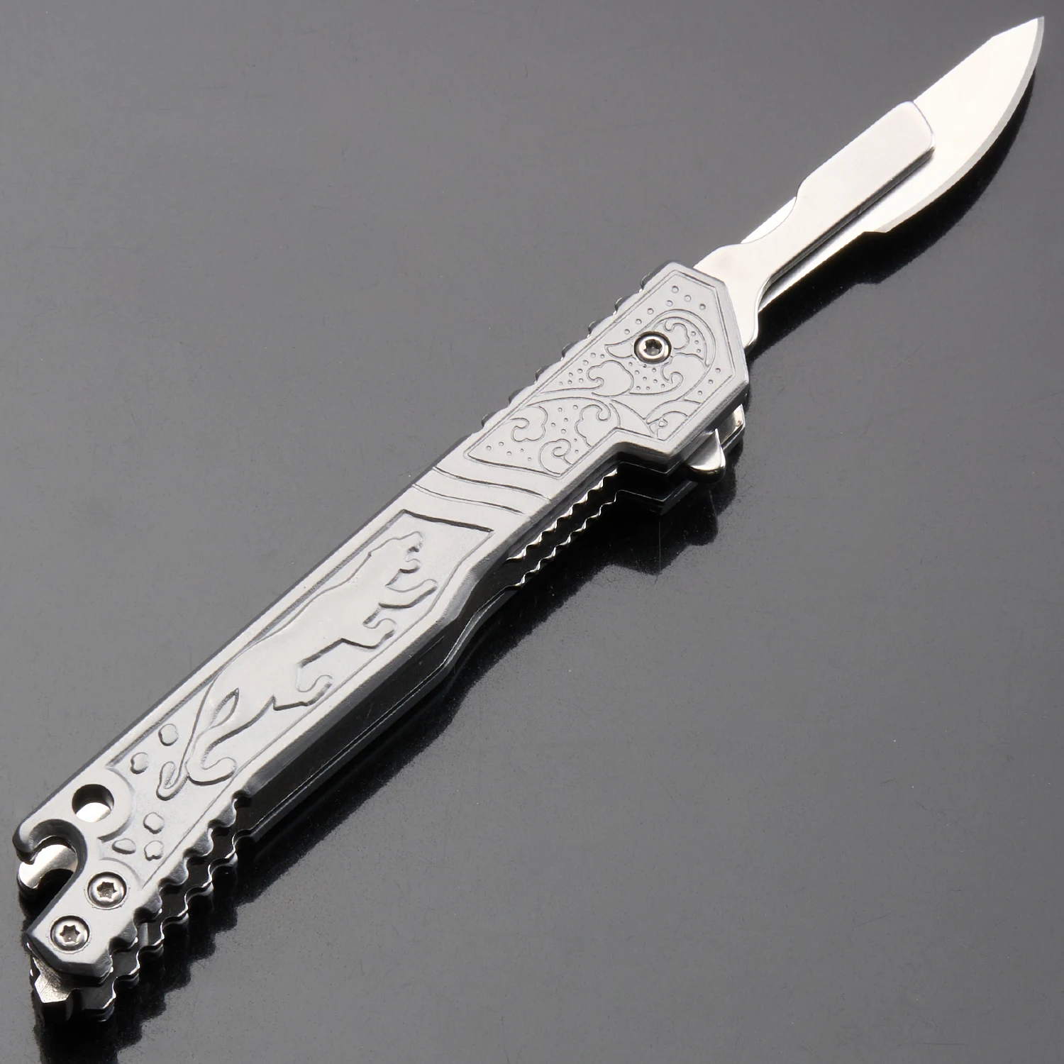 Portable Folding Craft Knife with Dragon Pattern, Sharp Replaceable Blade Tool for Model Making, DIY & Outdoor Use, Metal Handle