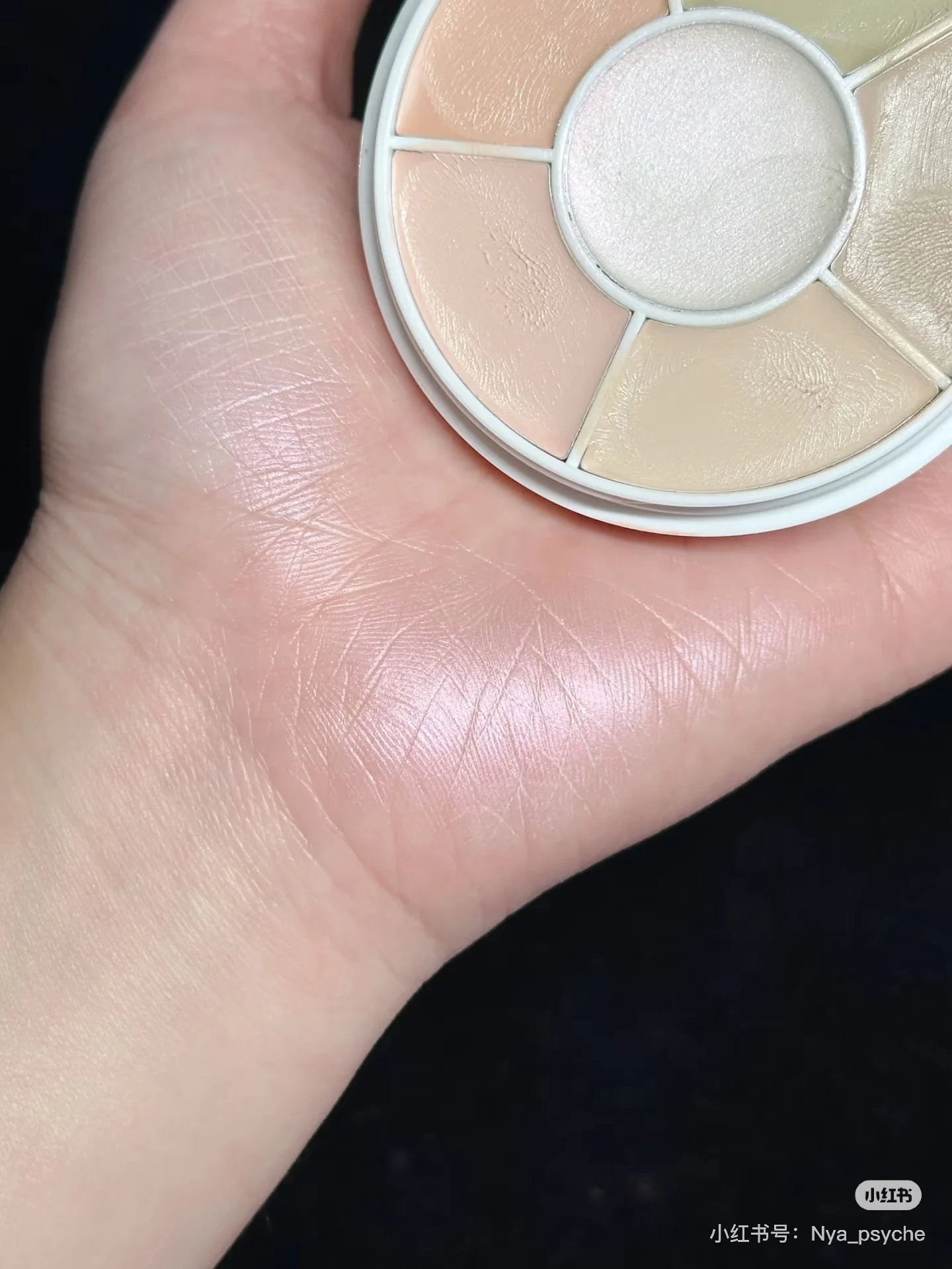 About Tone 6-Farben-Concealer, feuchtigkeitsspendend, aufhellend, Concealer-Tablett, Highlights, Abdeckung, Tränenloch, Flecken, Augenringe, Rundum