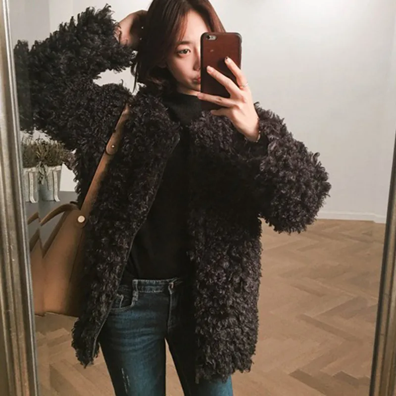 2022 Autumn and Winter New Loose Teddy Curly Plush Fur Coat Women's Lamb Wool Mid-length Circle Chic Students