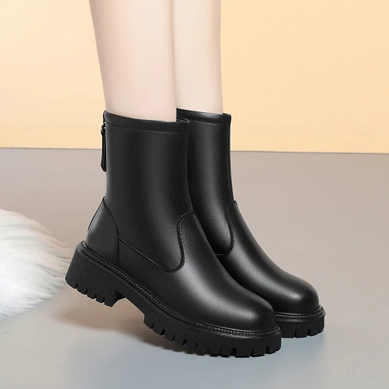 

Утолщенные теплые короткие ботинки «Челси» из чистой шерсти, зимние кожаные женские ботинки на низком каблуке с круглой головкой и мехом, водонепроницаемые нескользящие резиновые сапоги...