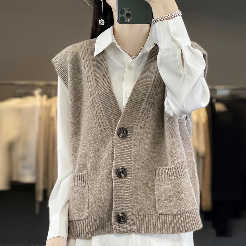 New Women's 100% Merino Wool Sweater Vest V Neck Patch Pockets Autumn Winter Soft Casual Waistcoat Sleeveless Knitwear top