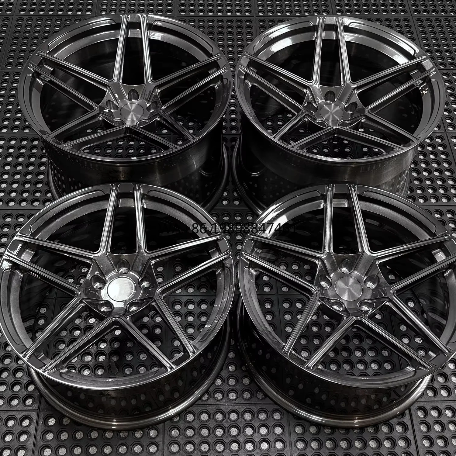 

Custom 17/18/20 Inch Gloss Black Aluminium Alloy Rims 5x112 5x114.3 for Audi for VW Mercedes New Condition