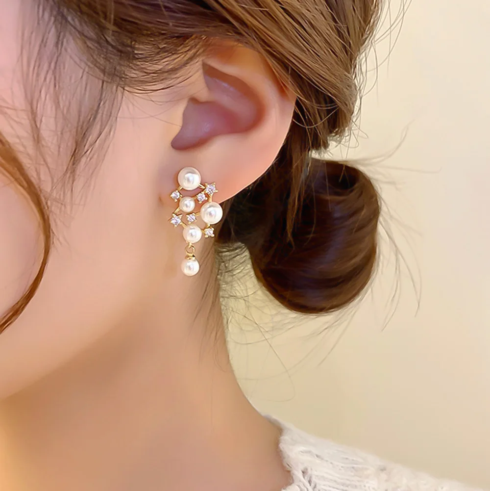 

New Fashion Trend Unique Design Elegant Delicate Small Grape Pearl Zircon Earrings Women Jewelry Party Premium Gift Wholesale