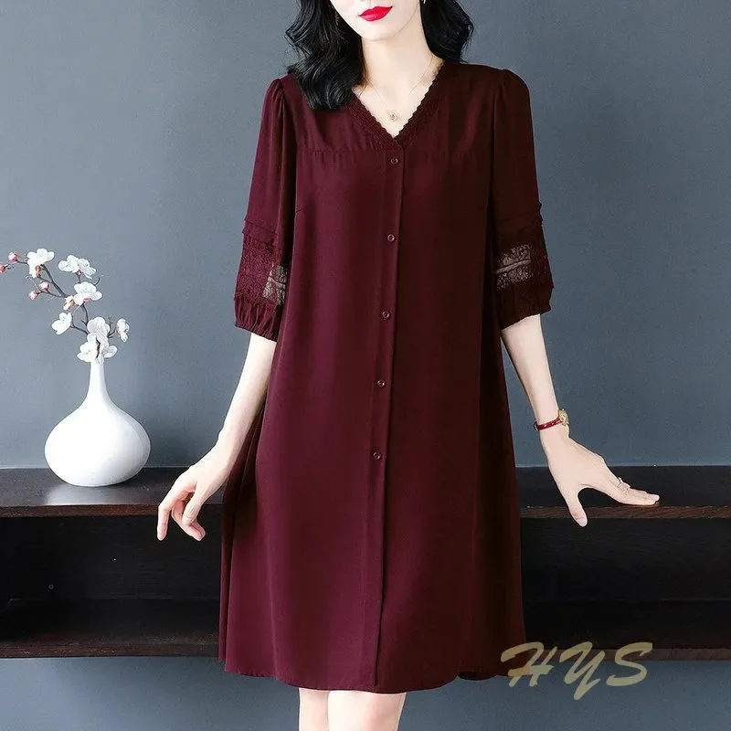 

2024 Women's Summer New V-neck Puff Sleeve Spliced Button Solid Lace Fashion Minimalist Loose All-match Casual 3/4 Sleeve Dress