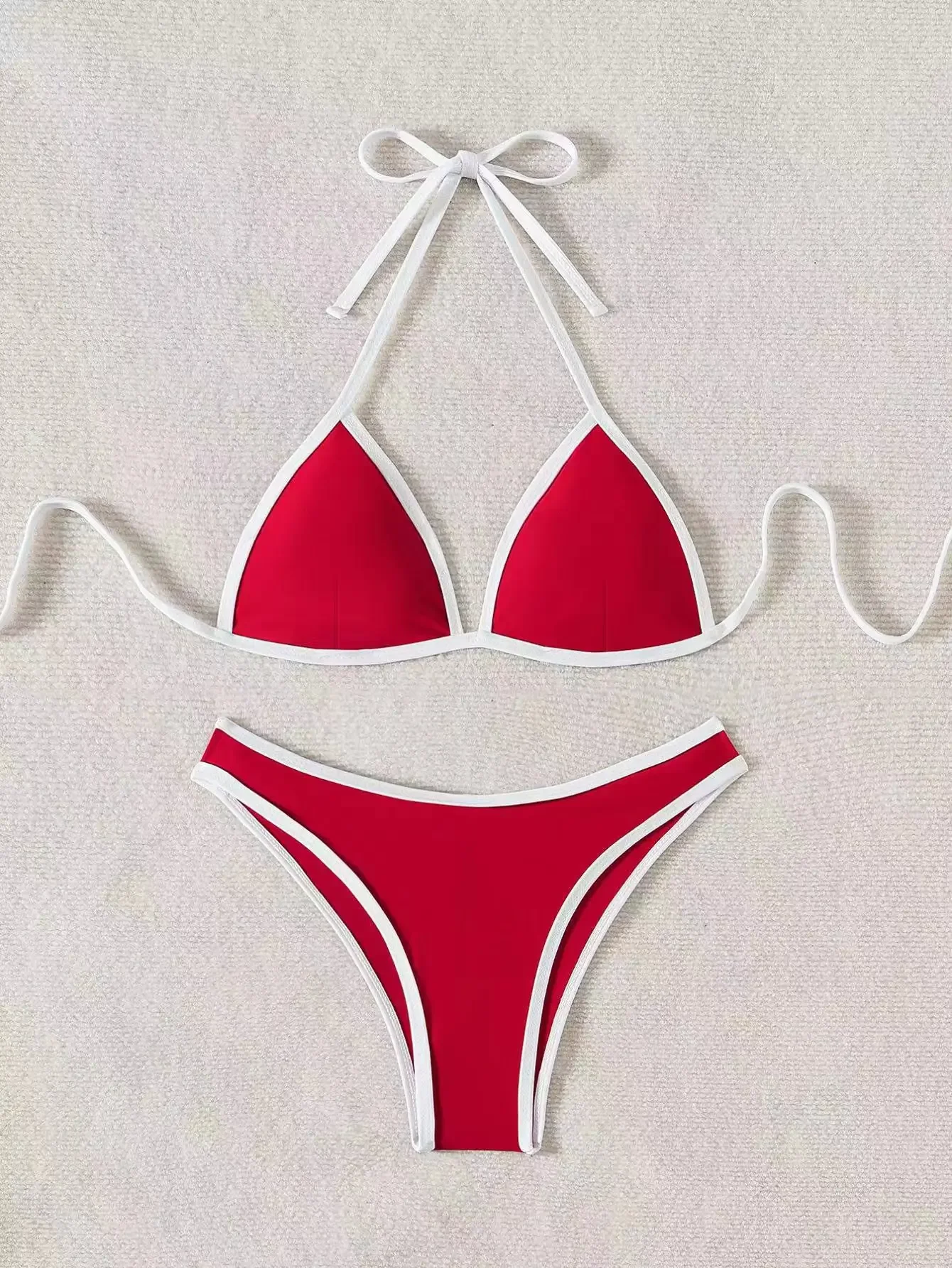 Costume da bagno donna rosso sexy Halter reggiseno push up perizoma costumi da bagno 2025 bikini per le vacanze set costume da bagno estivo costumi da bagno a due pezzi