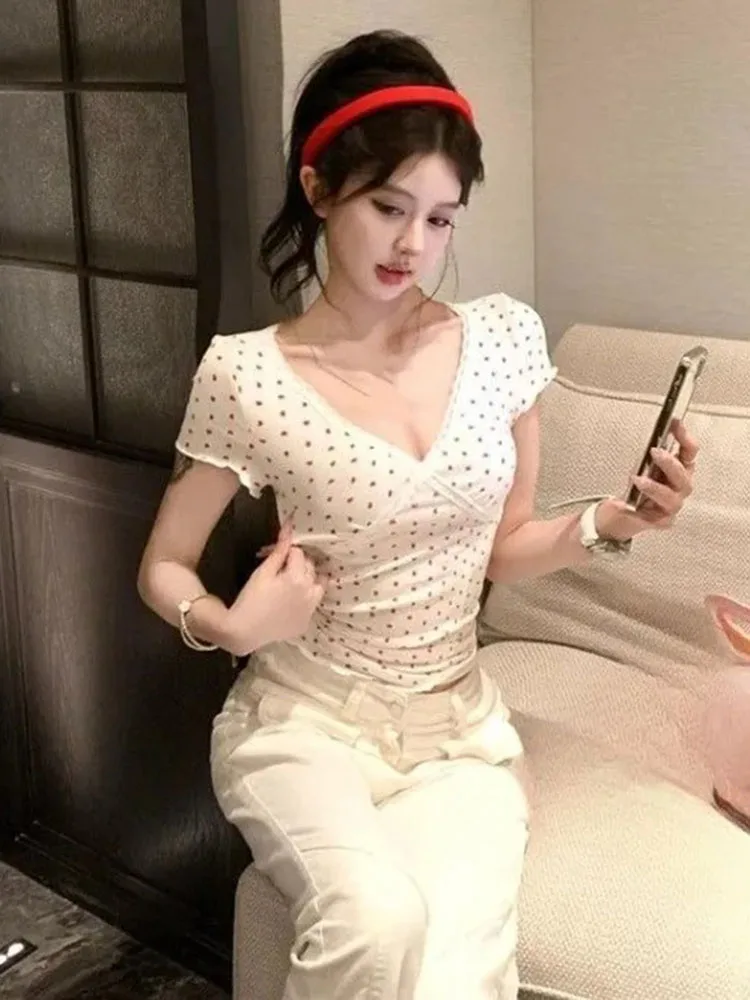 Women T Shirts Lace Patchwork Short Sleeve Slim Printed Fashion Sweet Crop Tops Ladies Vintage Elegant Tee Shirt
