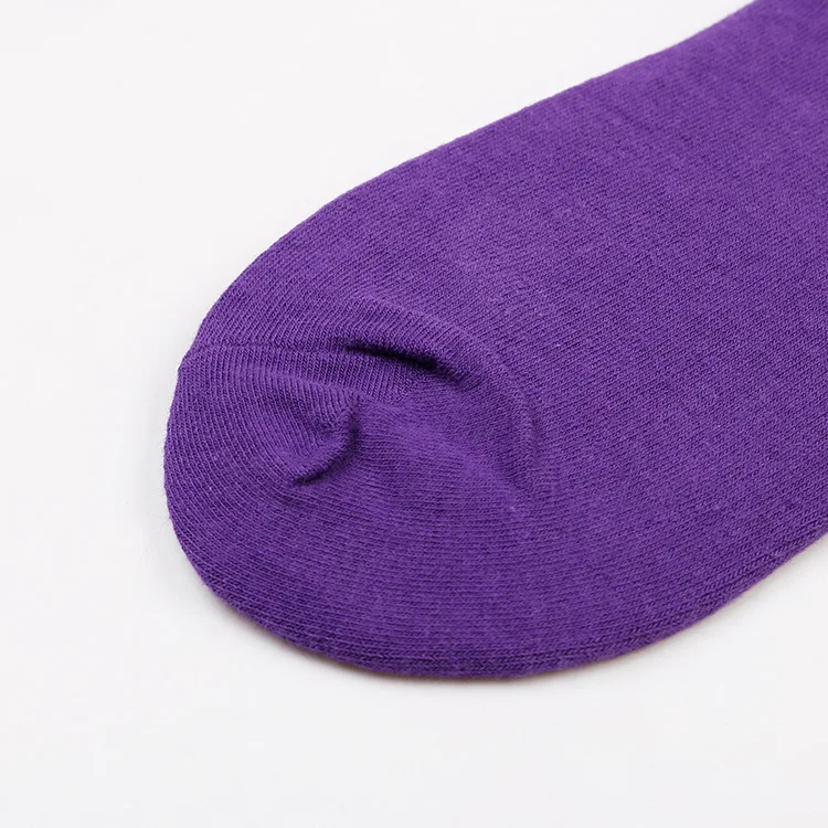 สีทึบถุงเท้าผู้ชายสายรุ้งสี Street Tube ผ้าฝ้ายส่วนบุคคลกีฬาตลกเกย์เซ็กซี่ถุงเท้าสีขาวการบีบอัด