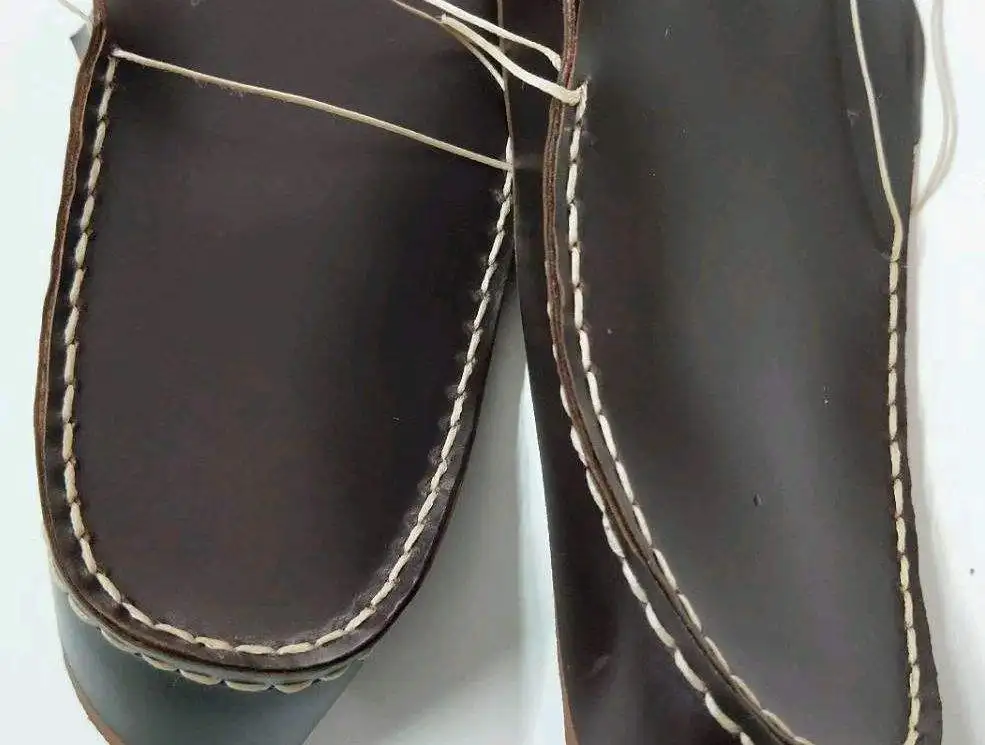 ماكينة خياطة جانبية ذات خيط مزدوج أوتوماتيكية صناعية لخياطة الأحذية