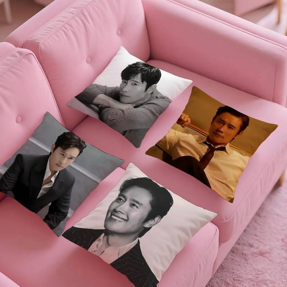 Musife Lee Byung Hun الممثل كيس وسادة نمط الطباعة المخدة غرفة المعيشة أريكة غطاء الوسادة ديكور غرفة نوم