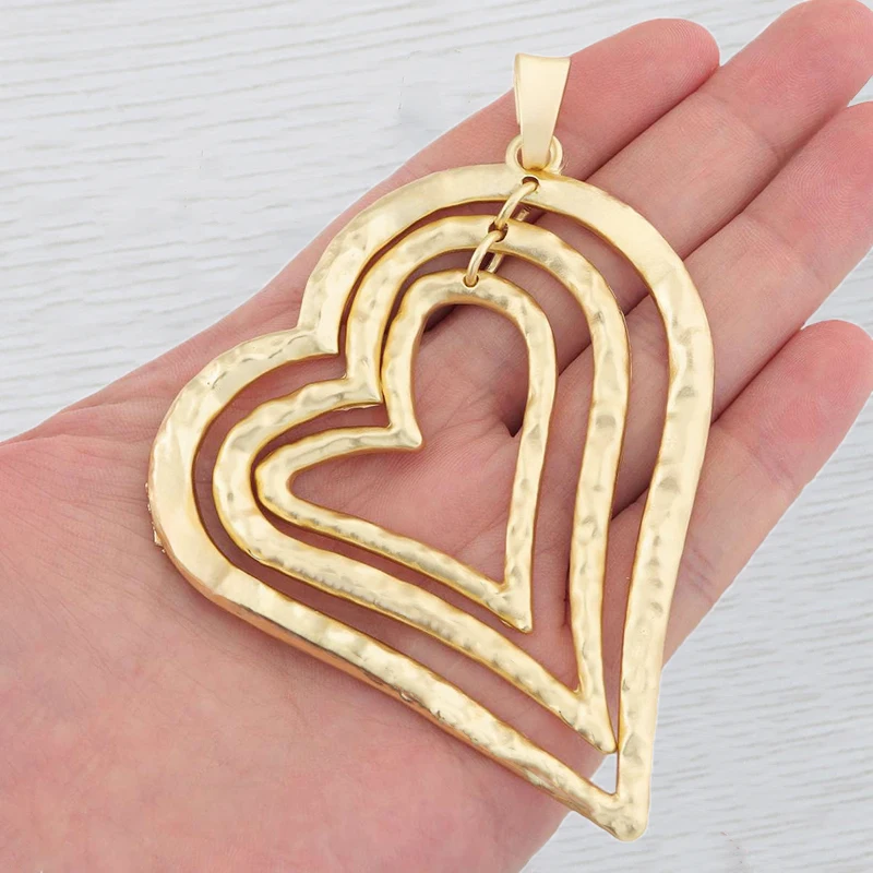 

1 x Matte Golden Color Moveable Dangle Heart Oversized Pendant For Handmade Necklace Jewellery Making Accessories Findings
