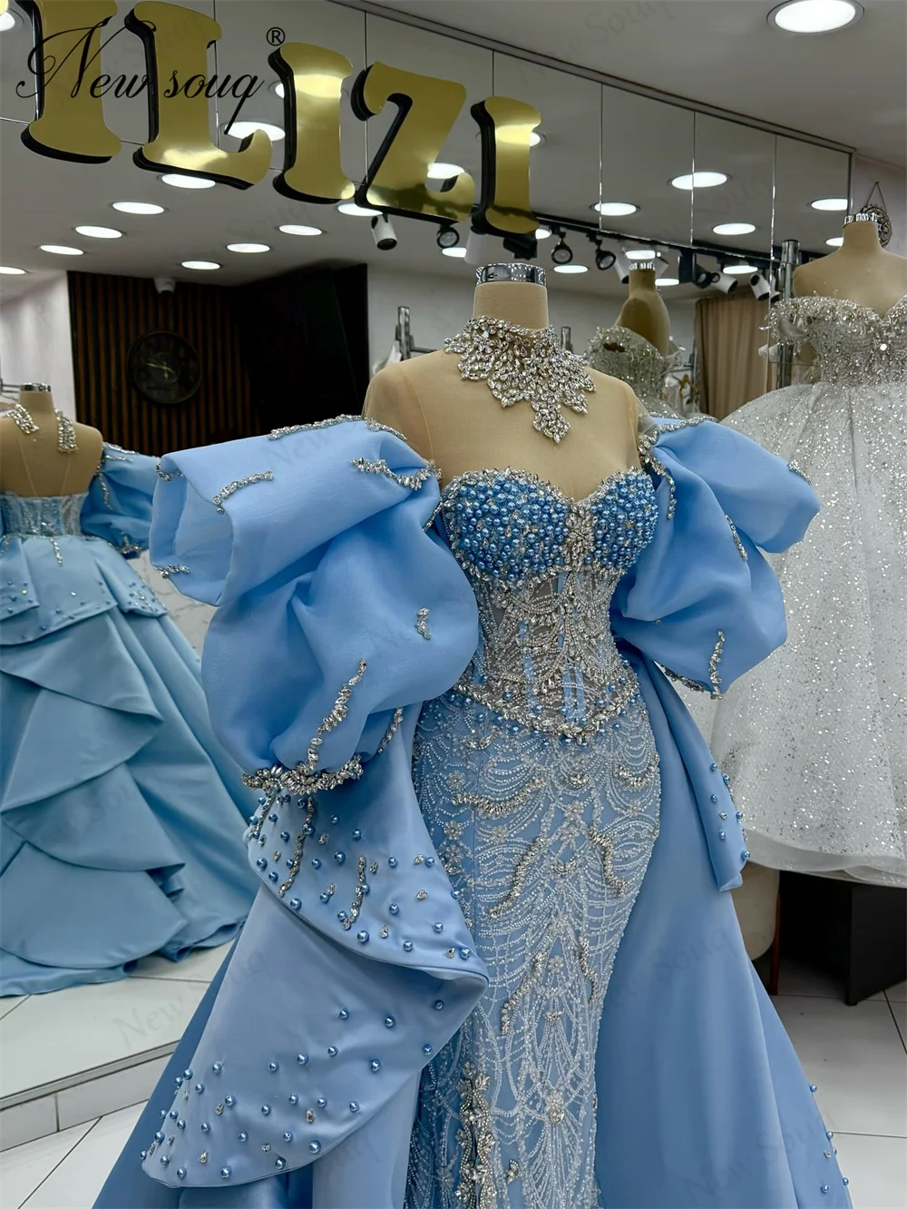 

Two Pieces Blue Off Shoulder Cocktail Dresses Beaded Crystals Prom Dress Women Evening Wear Gowns Vestidos De Cóctel Customized