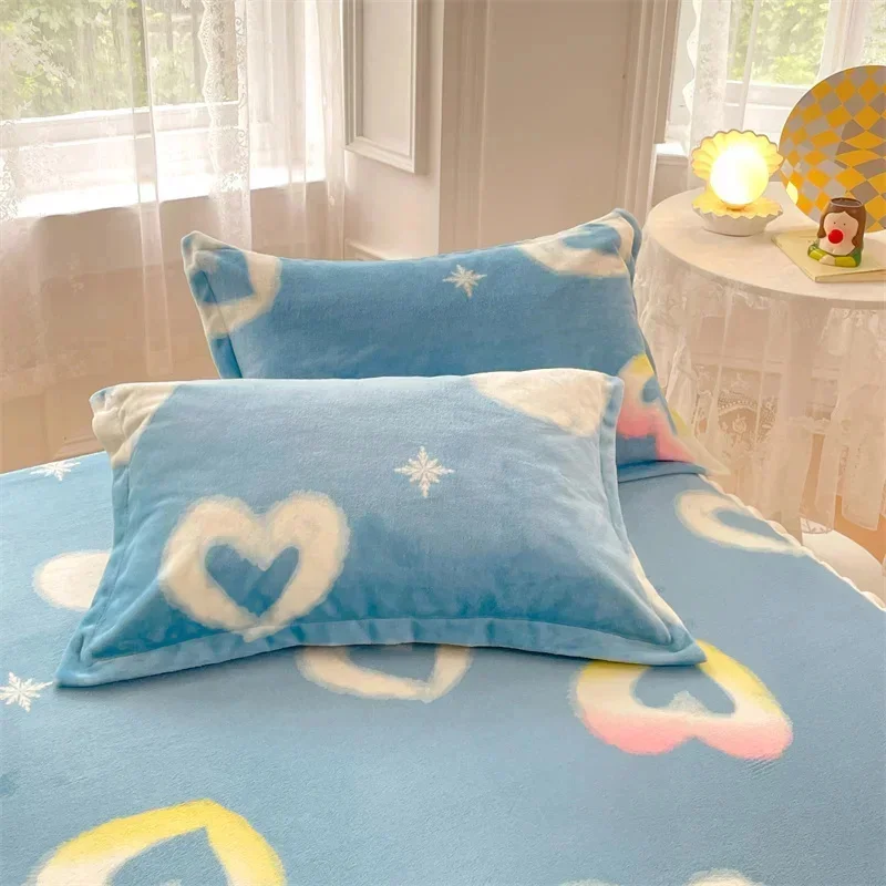 2pcs/pack Velvet Pillowcase Winter Warm Polyester Envelope Pillow Case Skin-friendly Sleeping Pillow Cover 48x74cm