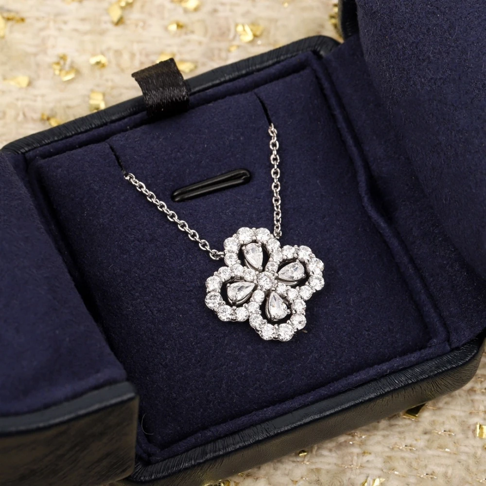 S925 Sterling Silver Hollowed Four-Leaf Clover Necklace Zircon Water Drop High-End Jewelry Birthday Gifts