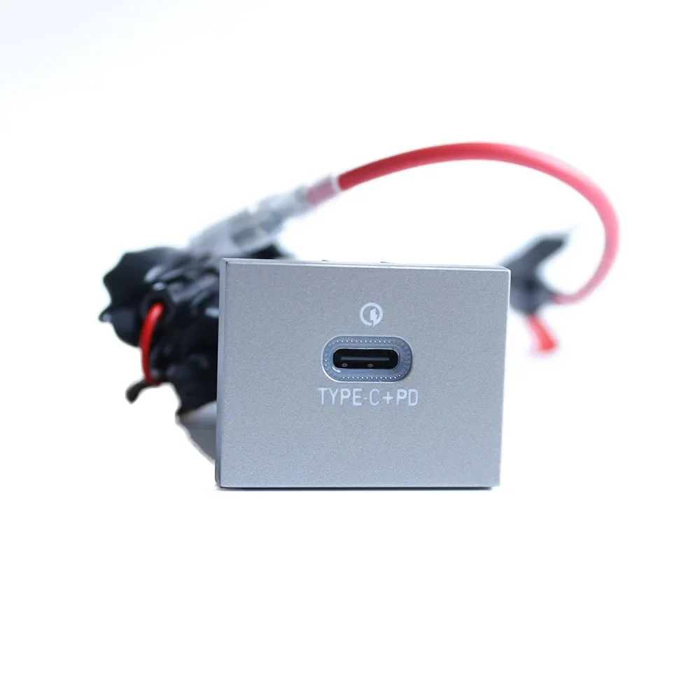 12V/24V Auto-Handy-Ladegerät-Doppelsockel mit QC3.0, Typ-C und PD USB-Ladeanschluss, Netzteil für Ford Focus 2004-2011 MK2 Zubehör – Detail 10