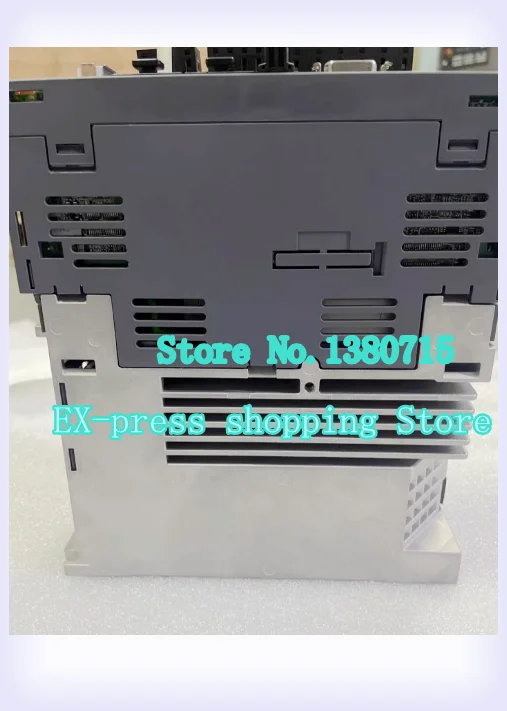 

Новый оригинальный 1-осевой сервопривод переменного тока MR-J4-100B 220 В, 1 кВт