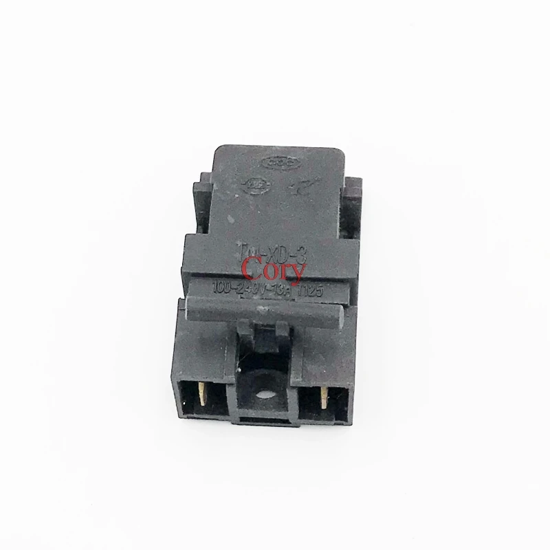 1Pc 100-240VAC 13A …