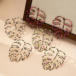 Stud Earrings For Women Hollow Leaf Metal Retro Simple Style Holiday Party Gift Metal Ear Accessories Fashion Jewelry CE253