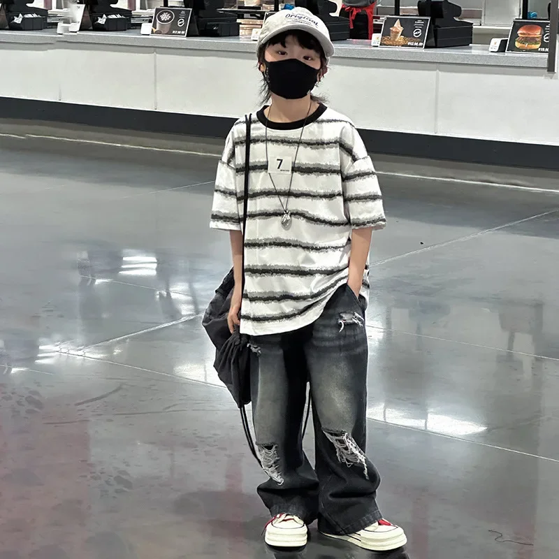 Retro Boys' Ripped Jeans 2025 New Style Spring and Autumn Casual Long Pants for Teenagers Children's Loose Straight-leg Pants