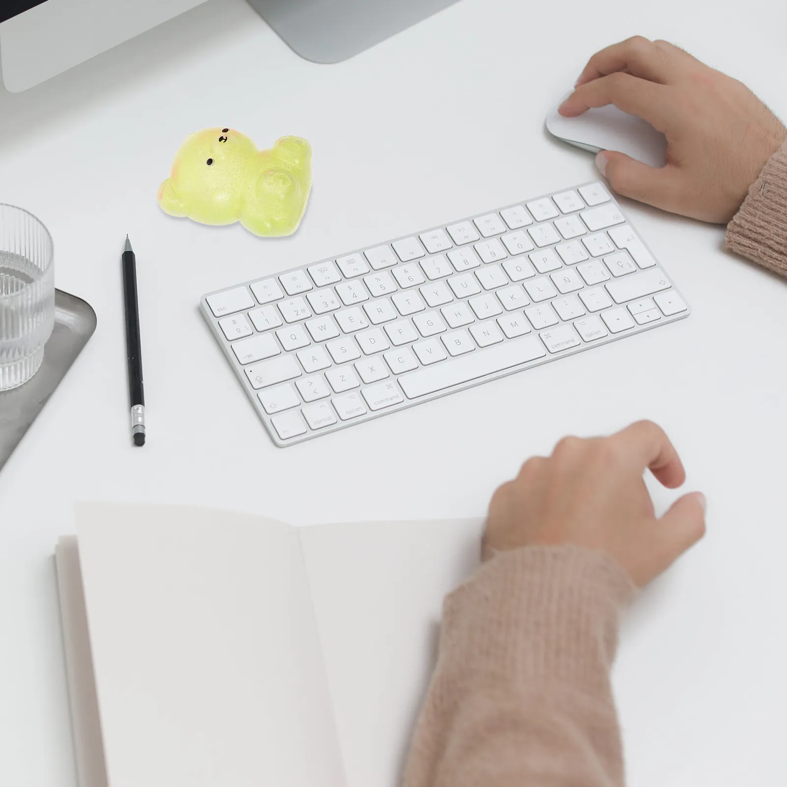 

4pcs Bear Squeeze Cute Stretchy Animal Decompression For Stress Relief Sensory Play Party Favors Adorable Bear Shaped