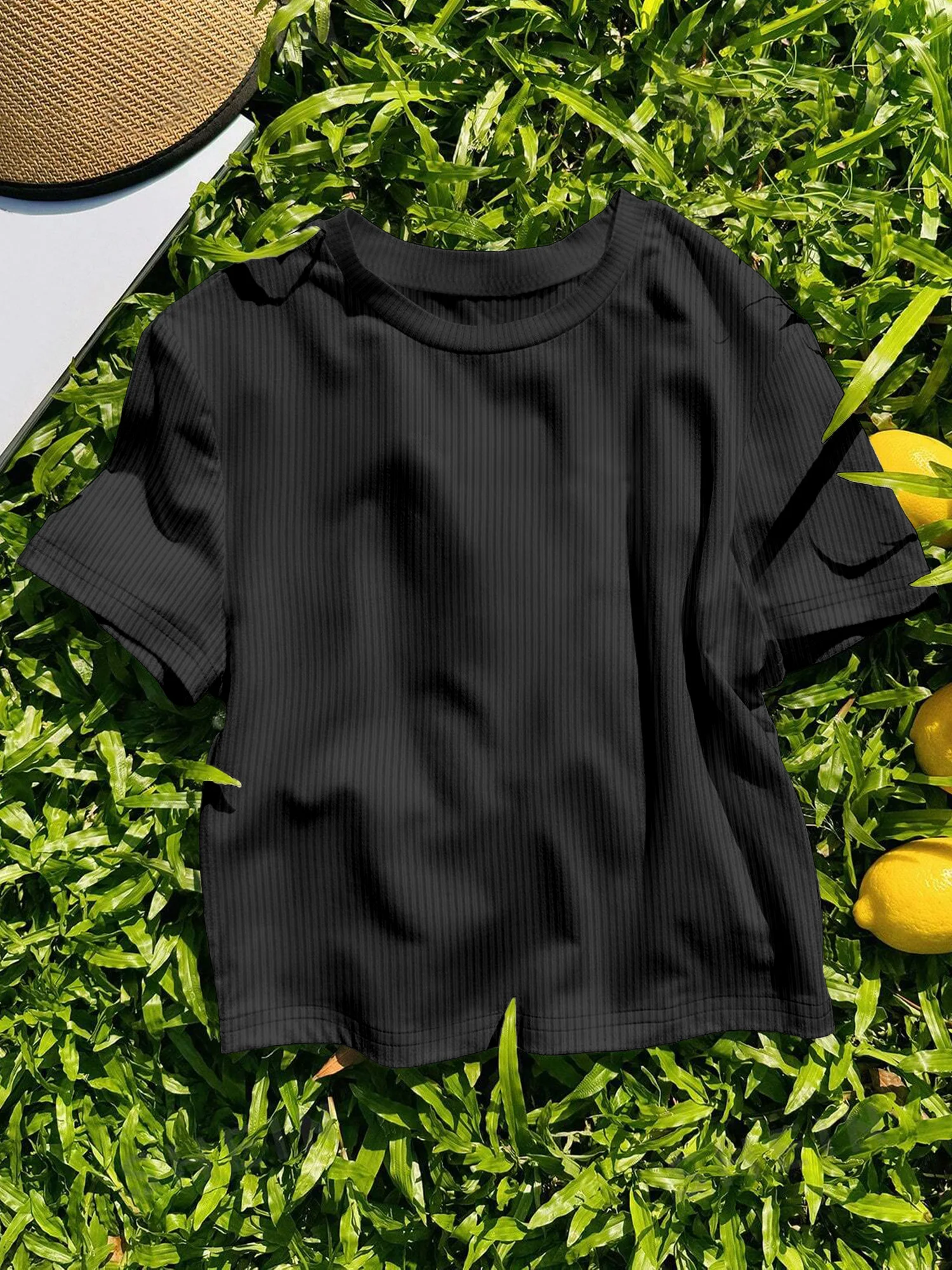 Year‑Round Wear Ribbed Knit Cropped T‑Shirt, Adaptable Short‑Sleeve Crew‑Neck Top for Transitional‑Season Wardrobe Building