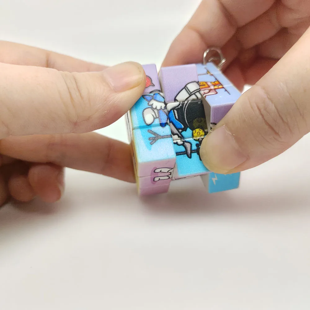 Pop Fidget Panda Keychain Cute Panda Design, Stress Relief, Plastic Material, Suitable for Ages 14 And Up