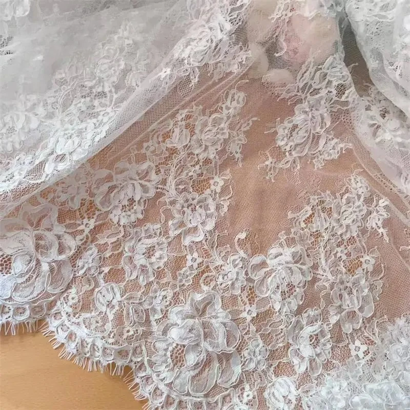 tissu-en-dentelle-brodee-a-motifs-floraux-francais-de-300-cm-x-150-cm-tissu-pour-robe-de-mariee-de-couture