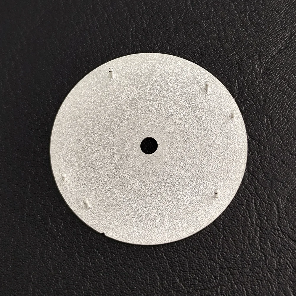 Hochwertiges 28,5-mm-Uhrenzifferblatt passend für NH35 M8215 E2824 Uhrwerke Zubehör NH35 Textur-Uhrenzifferblatt Mechanische Uhrenteile – Detail 3