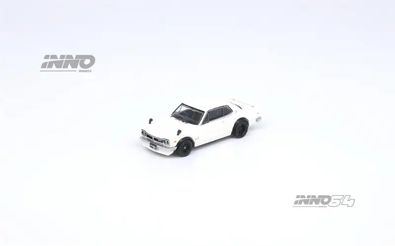 

INNO 1:64 SKYLINE 2000 GT-R (KPGC10) белый литая модель автомобиля