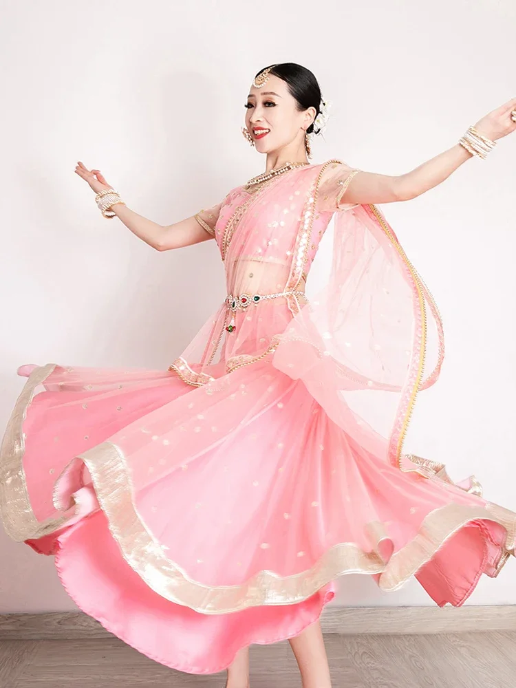 

Экзотическое индийское танцевальное платье, женское танцевальное платье, струящееся сари, топ, большая распашная юбка, комплект из трех предметов длины