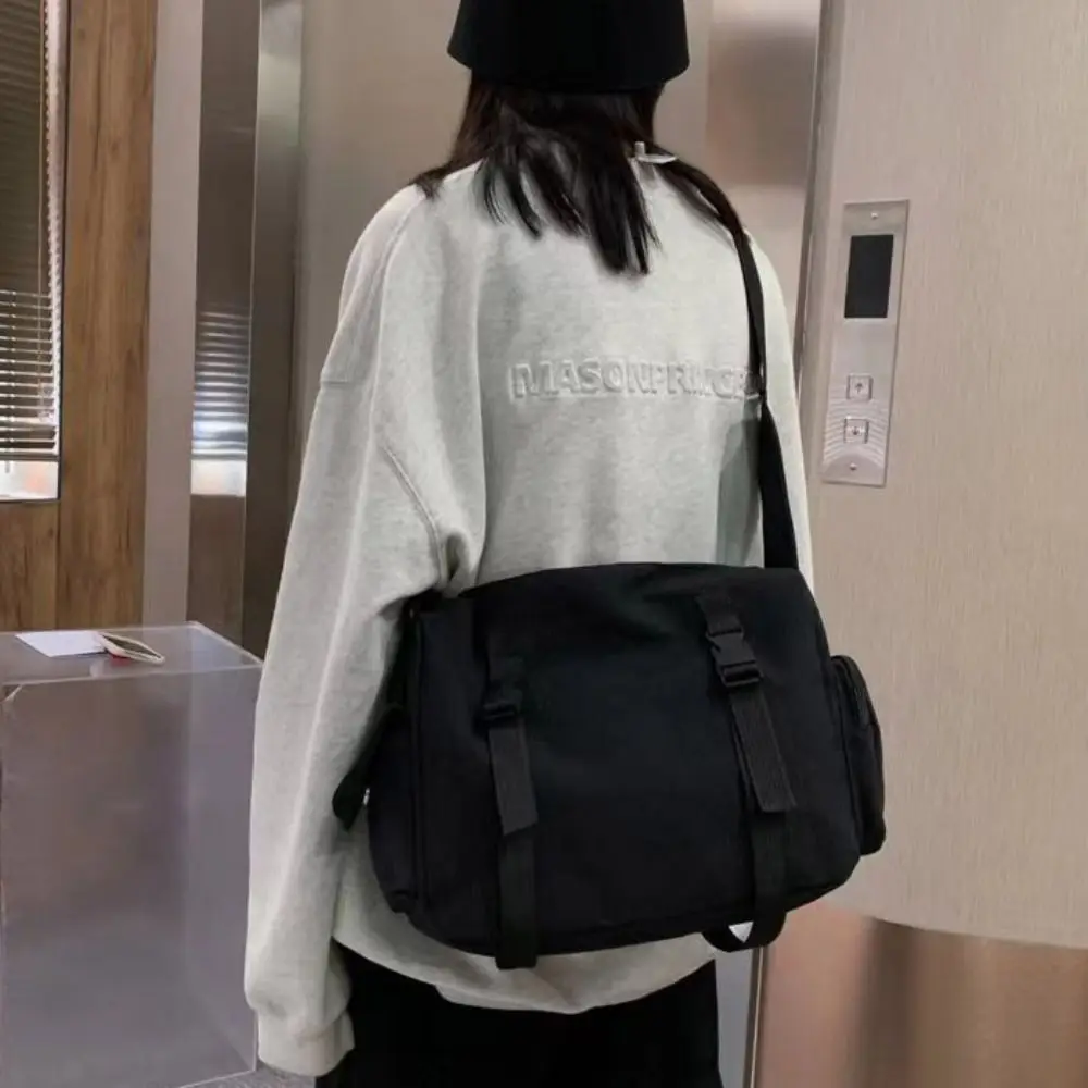 

Large Capacity Cloth Crossboby Bag Korean Style Leisure Harajuku Shoulder Bag Solid Color Casual Canvas Messenger Bag Unisex