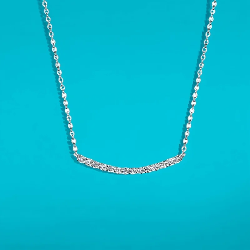 

High-End S925 Silver Moissanite Smile Pendant Necklace Collarbone Chain GBA Certified Dazzling Minimalist Jewelry Women Gift Box