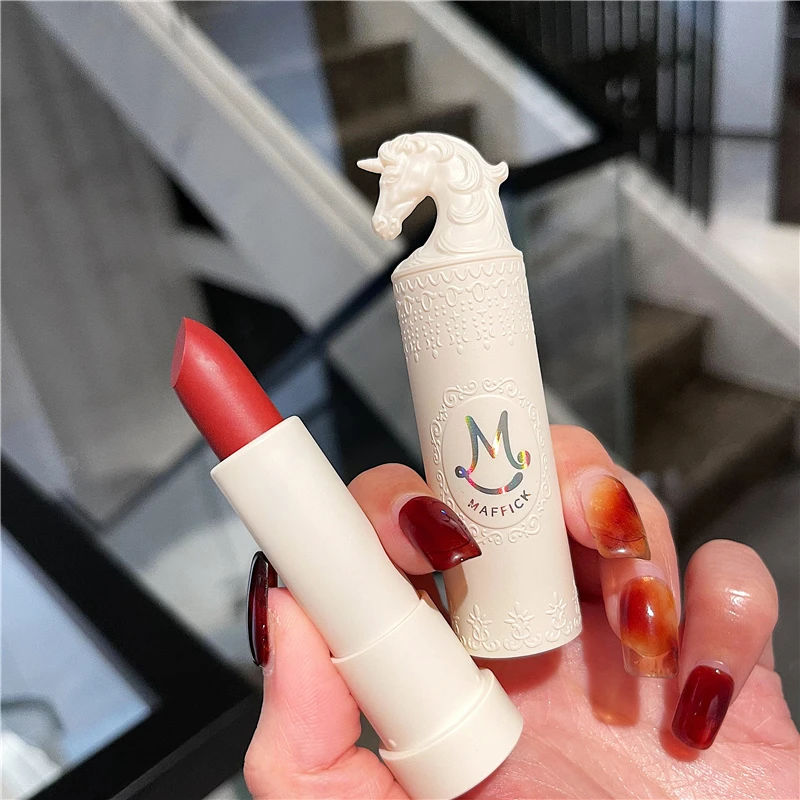 New Style Dreamy Unicorn Lipstick for Schoolgirls Cheap Supple Moisturizing Long-lasting Makeup Matte Silky Light Lip Makeup